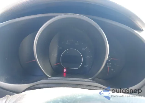 2015 Kia Soul z USA, uszkodzony, nr VIN KNDJN2A25F7799209